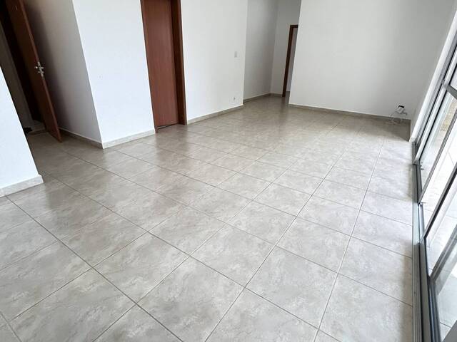 Apartamento para Venda em Manaus - 4