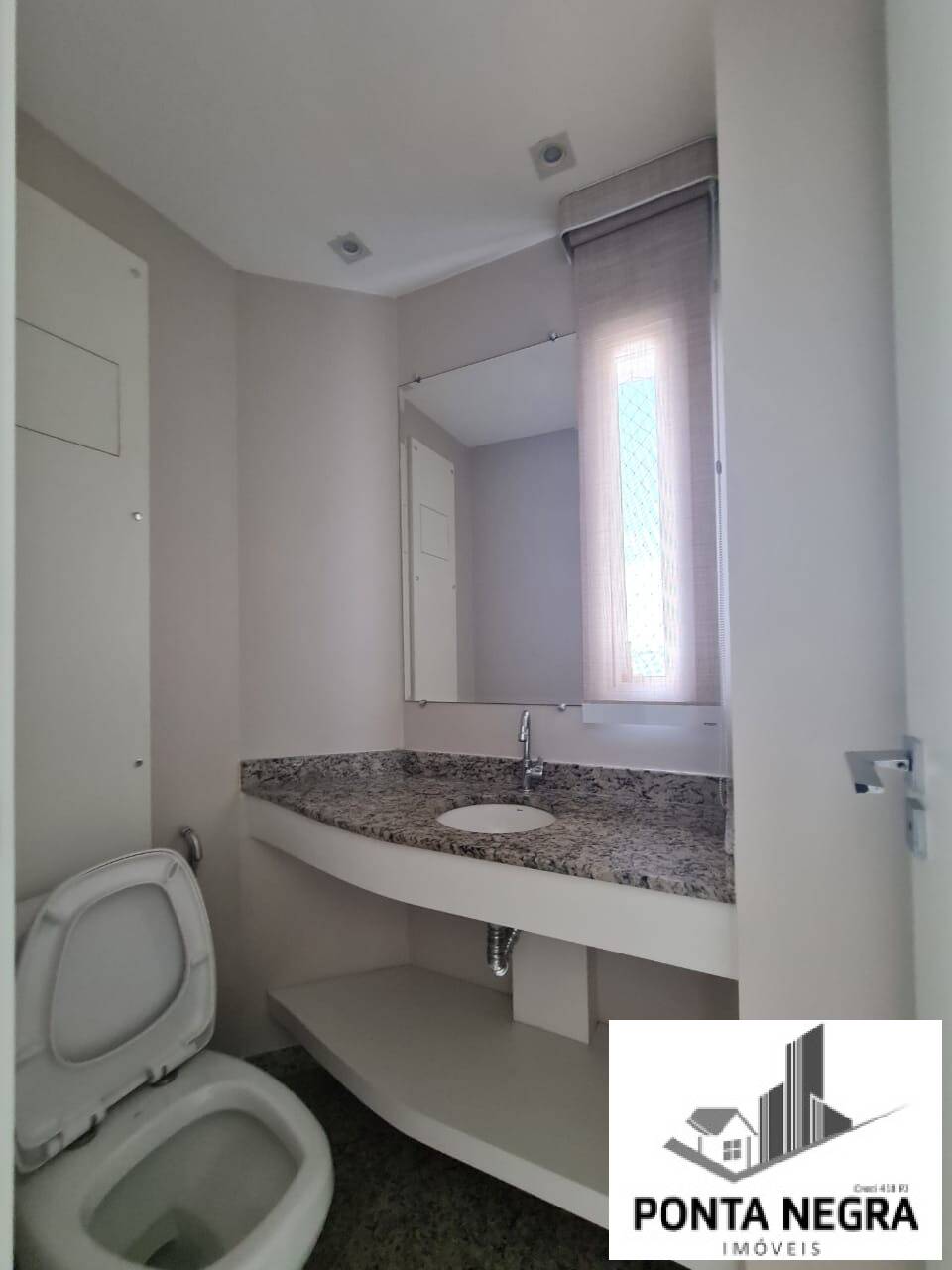 Apartamento à venda com 4 quartos, 174m² - Foto 9