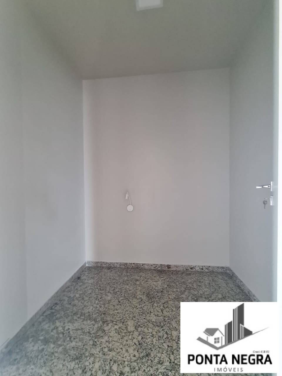 Apartamento à venda com 4 quartos, 174m² - Foto 21