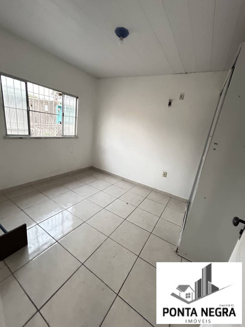 Casa à venda com 2 quartos, 140m² - Foto 27