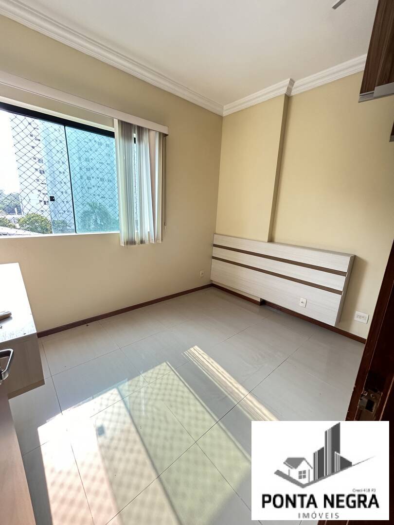 Apartamento para alugar com 3 quartos, 94m² - Foto 9