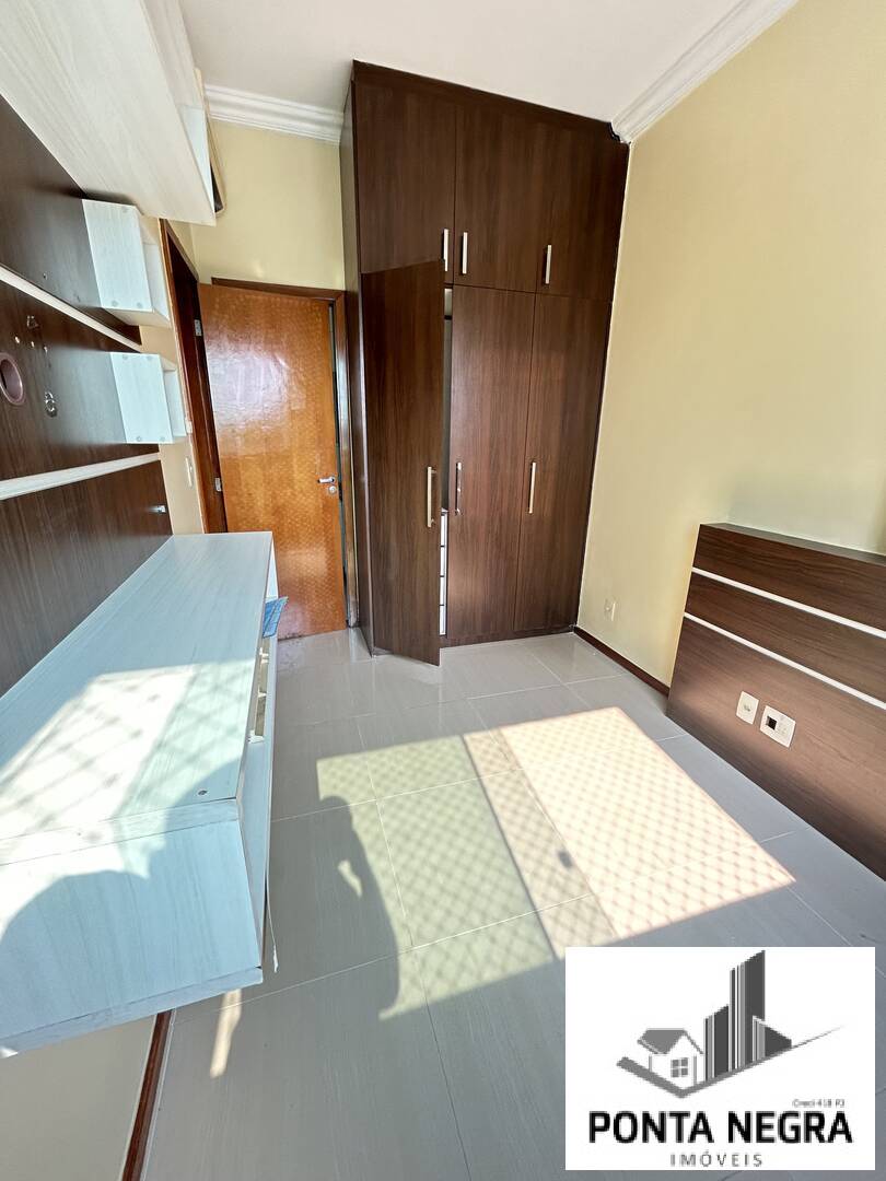 Apartamento para alugar com 3 quartos, 94m² - Foto 15