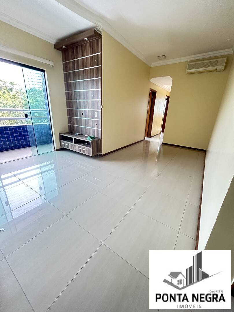 Apartamento para alugar com 3 quartos, 94m² - Foto 1