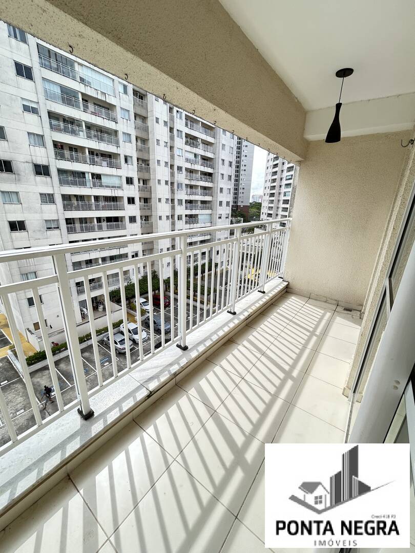 Apartamento para alugar com 2 quartos, 67m² - Foto 6