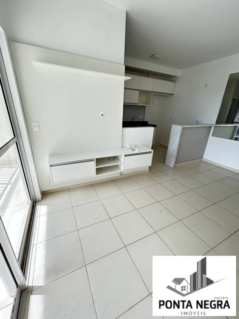 Apartamento para alugar com 2 quartos, 67m² - Foto 4