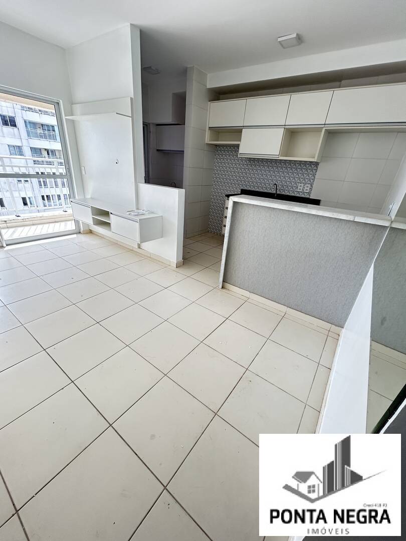 Apartamento para alugar com 2 quartos, 67m² - Foto 3