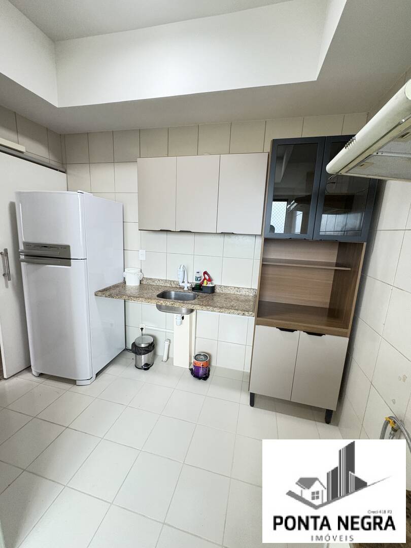 Apartamento para alugar com 1 quarto, 51m² - Foto 13