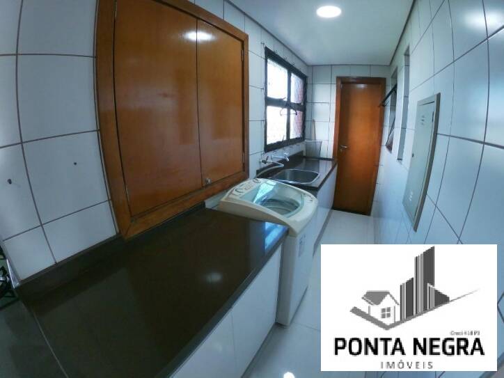 Apartamento à venda com 3 quartos, 125m² - Foto 6