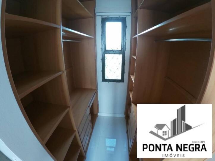 Apartamento à venda com 3 quartos, 125m² - Foto 15