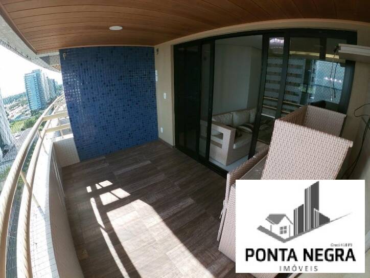 Apartamento à venda com 3 quartos, 125m² - Foto 19