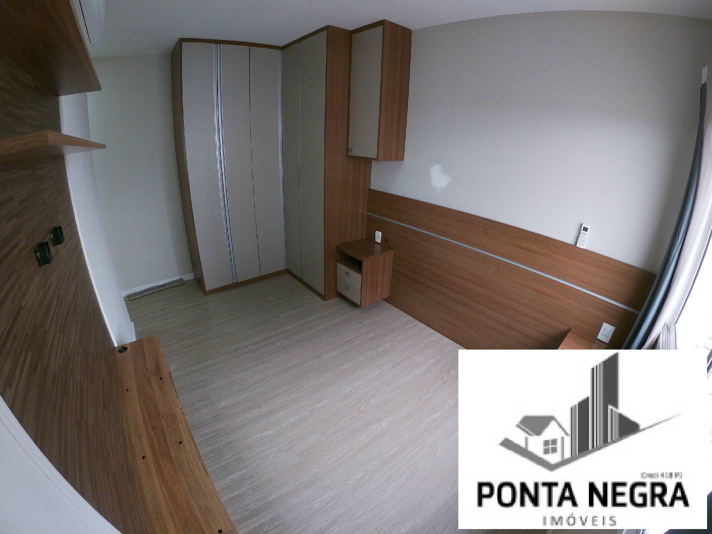 Apartamento para alugar com 2 quartos, 70m² - Foto 17