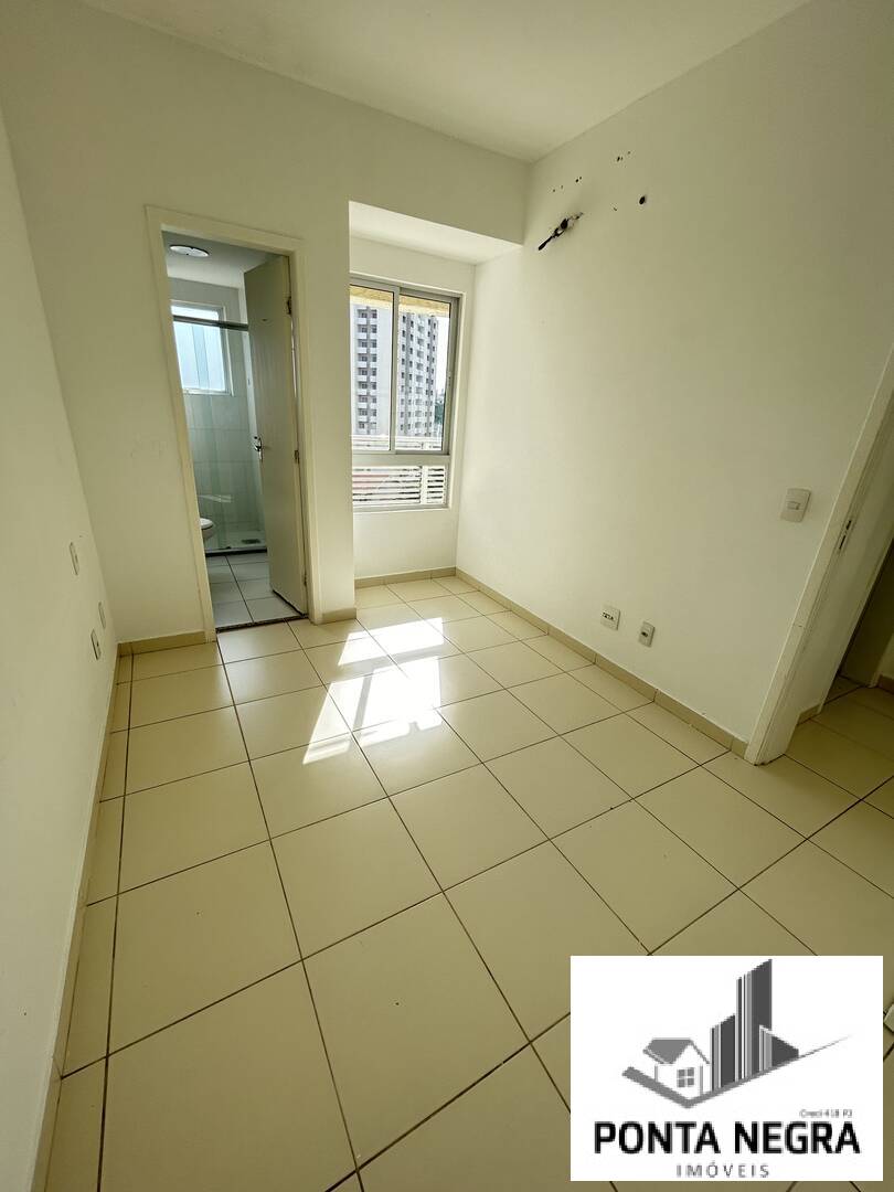 Apartamento à venda com 2 quartos, 67m² - Foto 10