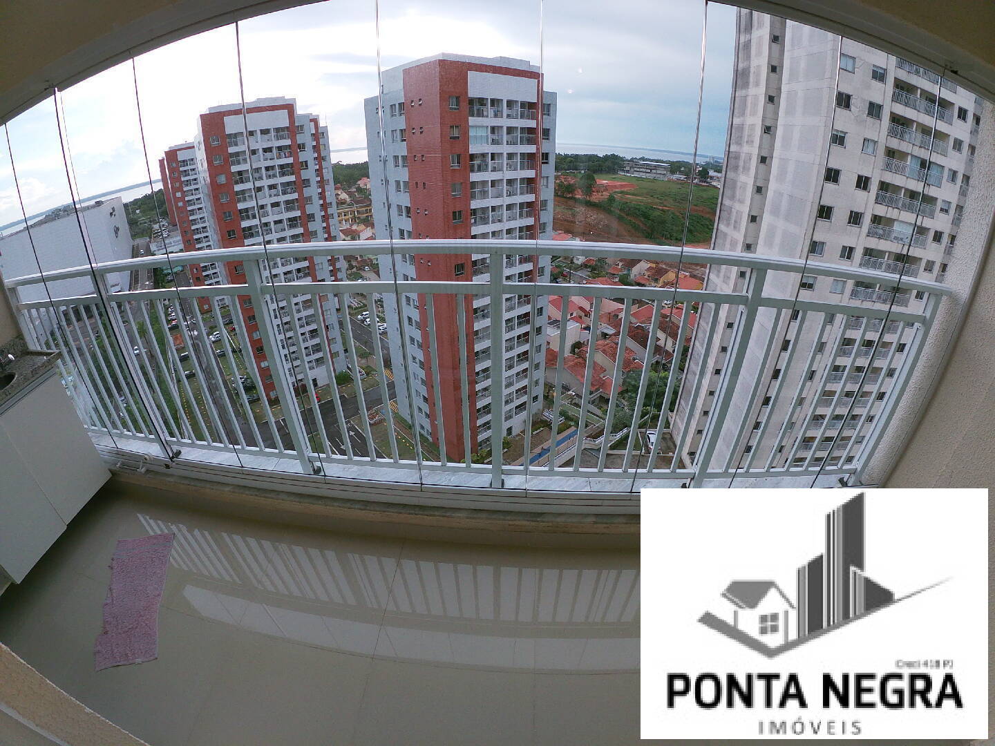 Apartamento à venda com 2 quartos, 67m² - Foto 1