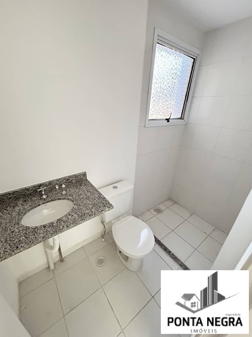 Apartamento à venda com 2 quartos, 67m² - Foto 13