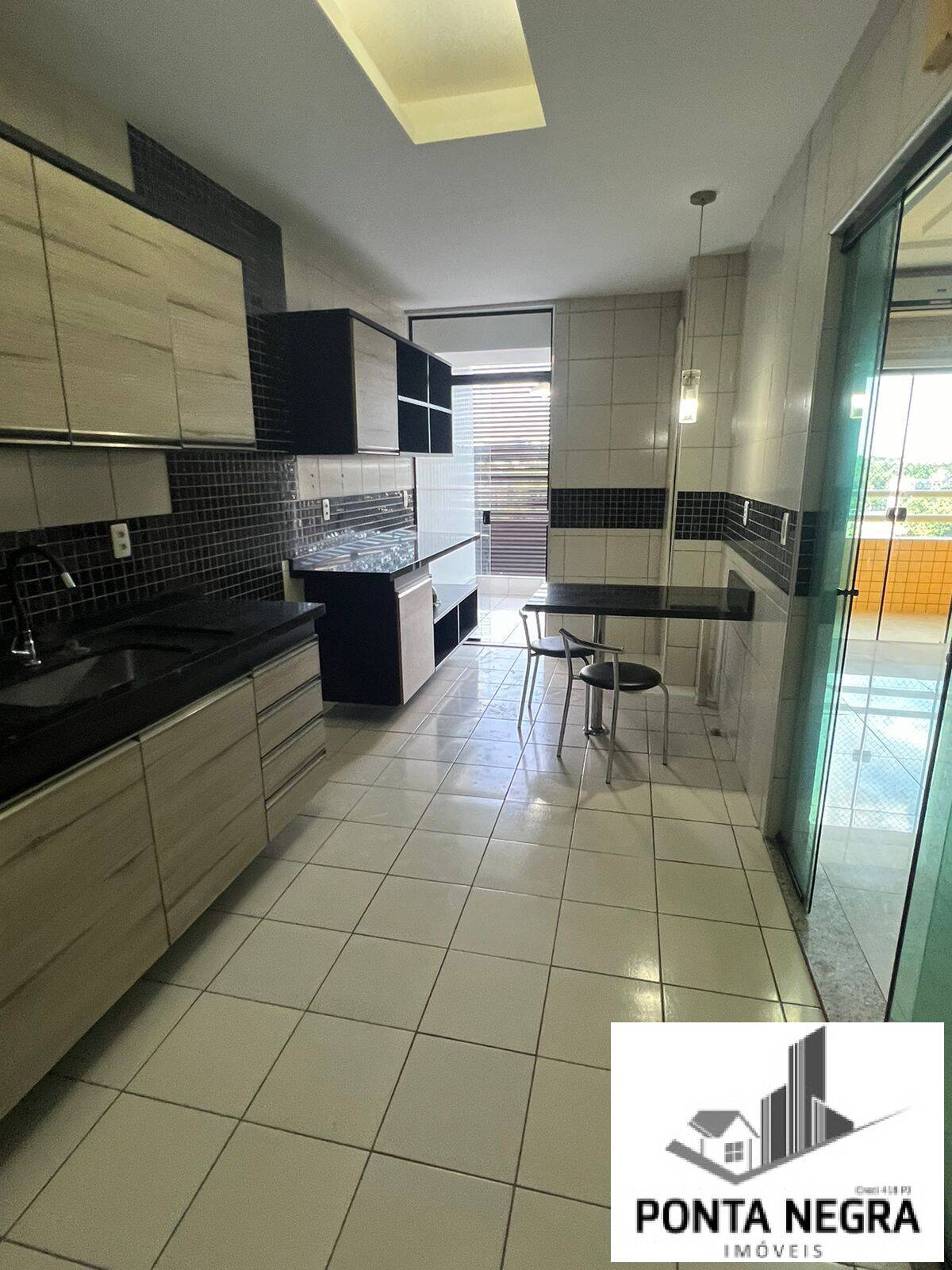 Apartamento à venda com 3 quartos, 94m² - Foto 6