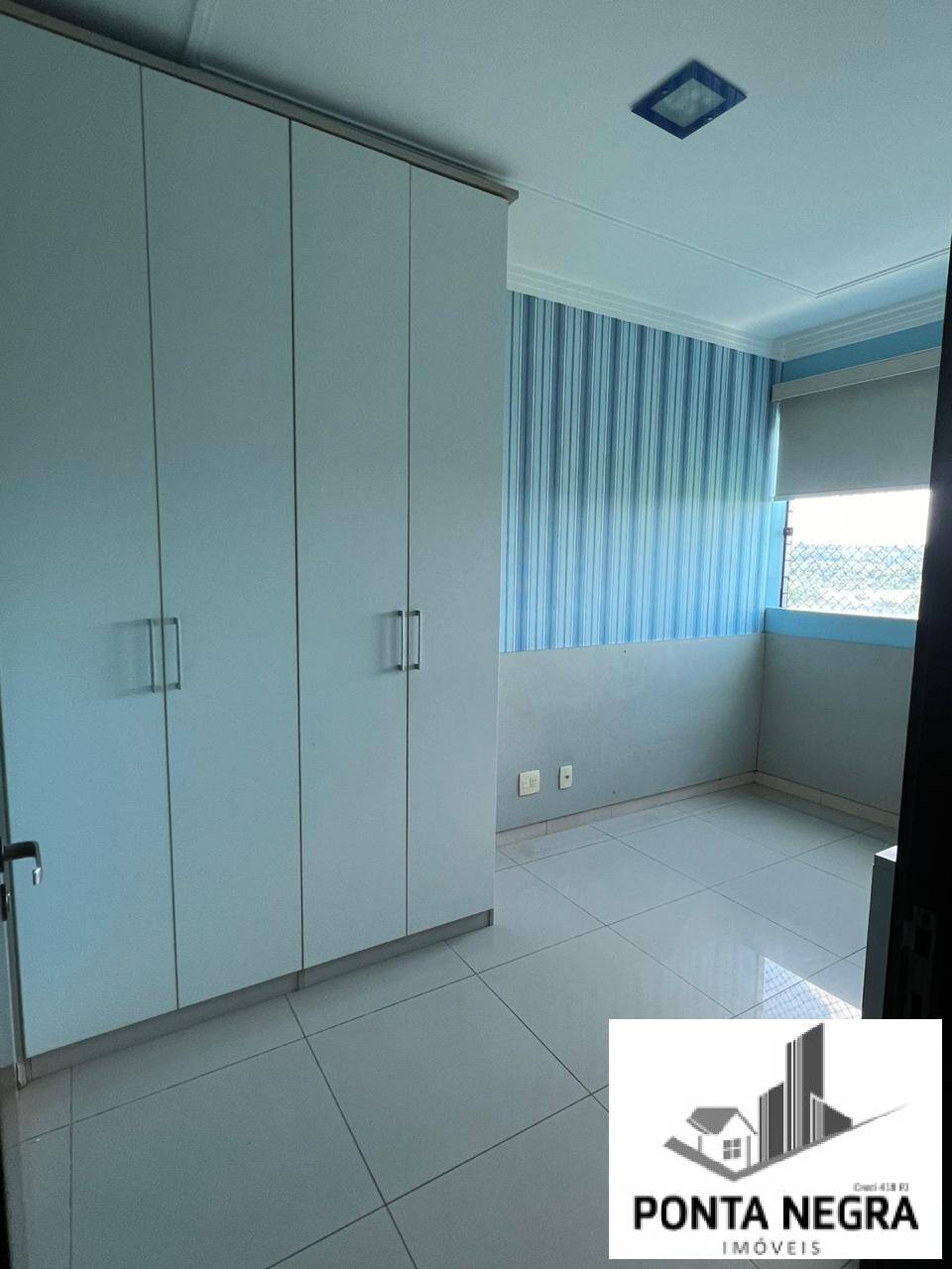 Apartamento à venda com 3 quartos, 94m² - Foto 7