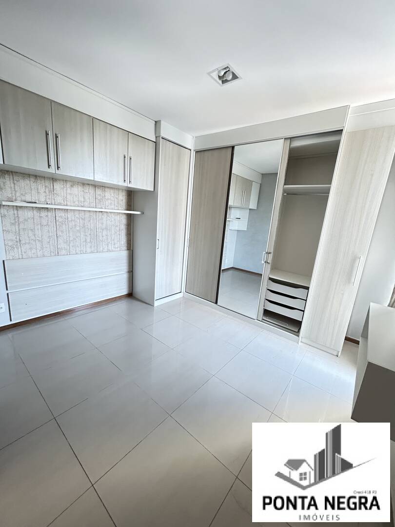 Apartamento para alugar com 3 quartos, 94m² - Foto 9