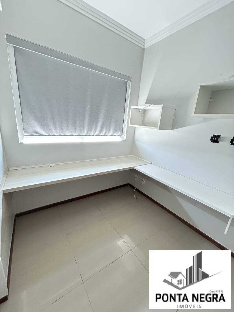 Apartamento para alugar com 3 quartos, 94m² - Foto 12