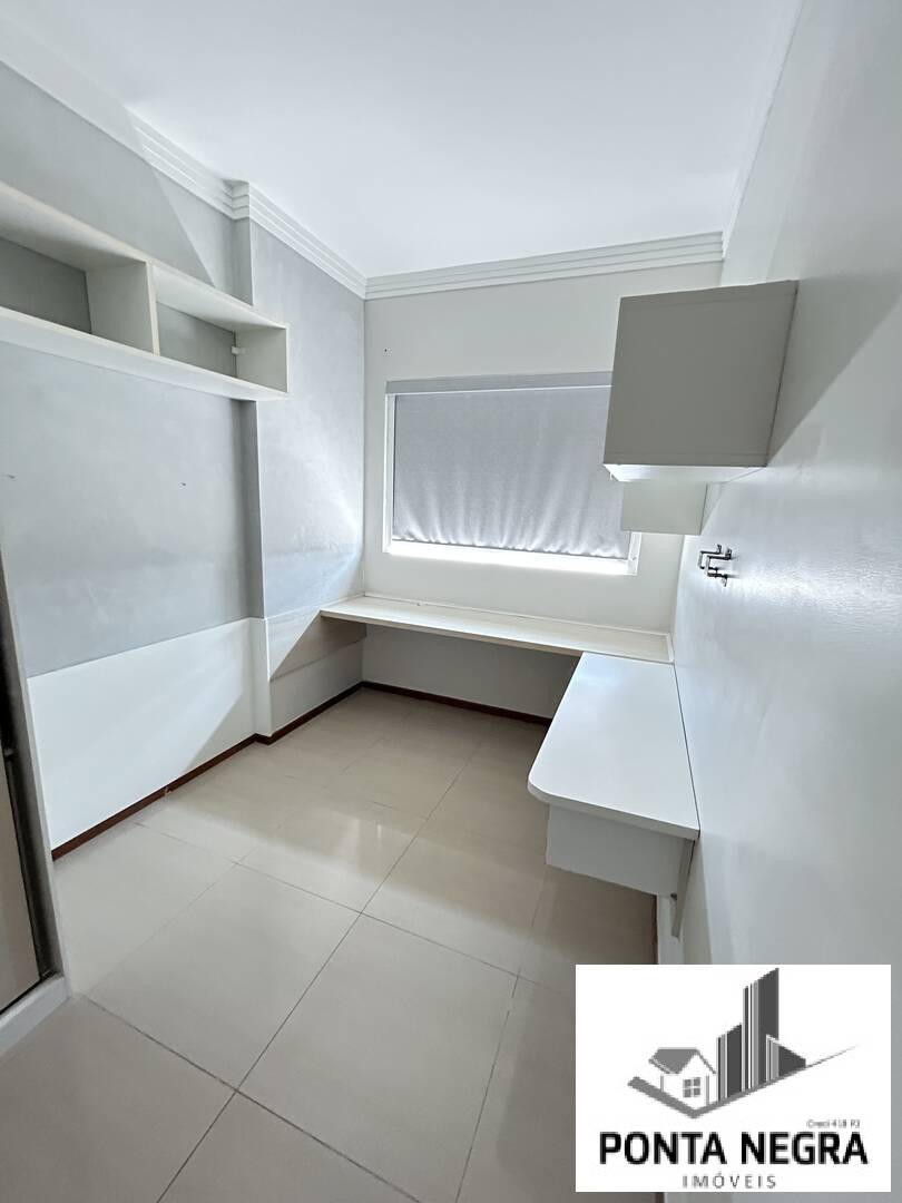 Apartamento para alugar com 3 quartos, 94m² - Foto 10