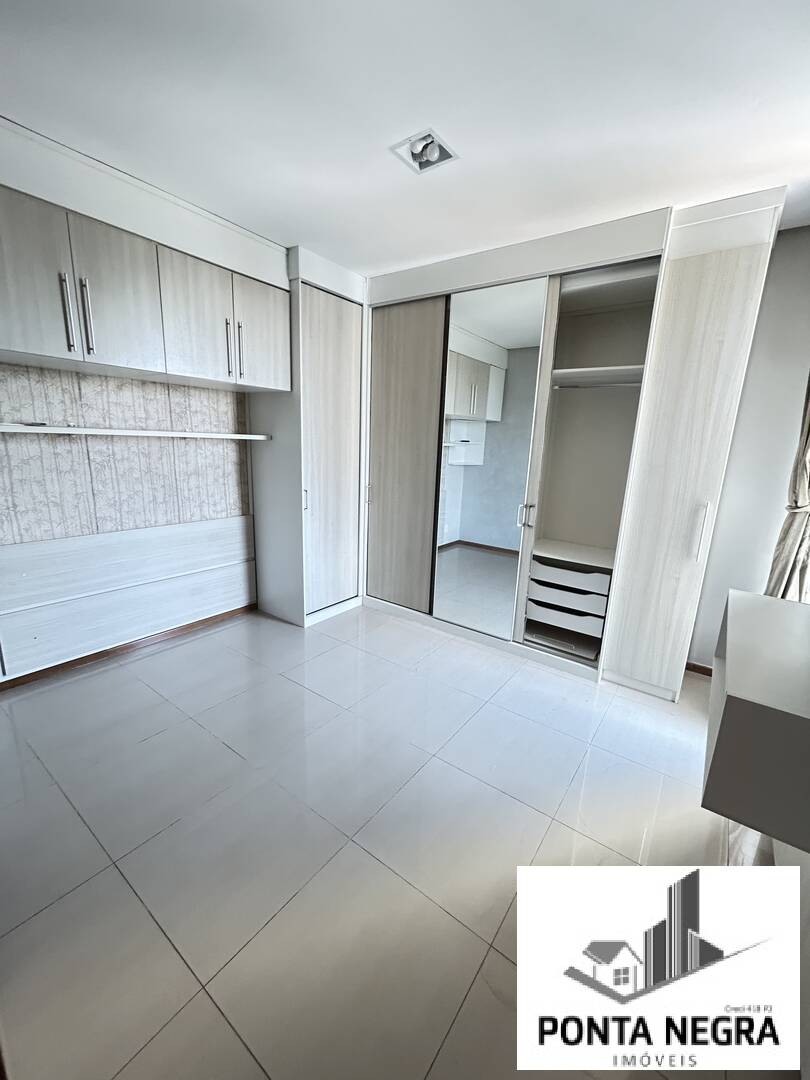 Apartamento para alugar com 3 quartos, 94m² - Foto 14