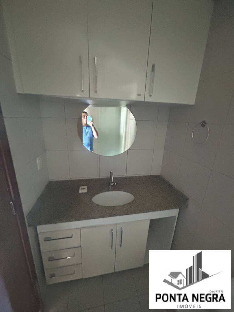 Apartamento para alugar com 3 quartos, 94m² - Foto 16