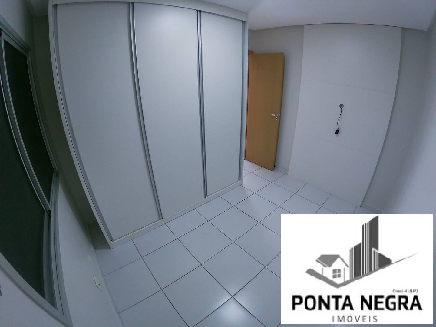 Apartamento para alugar com 2 quartos, 64m² - Foto 11