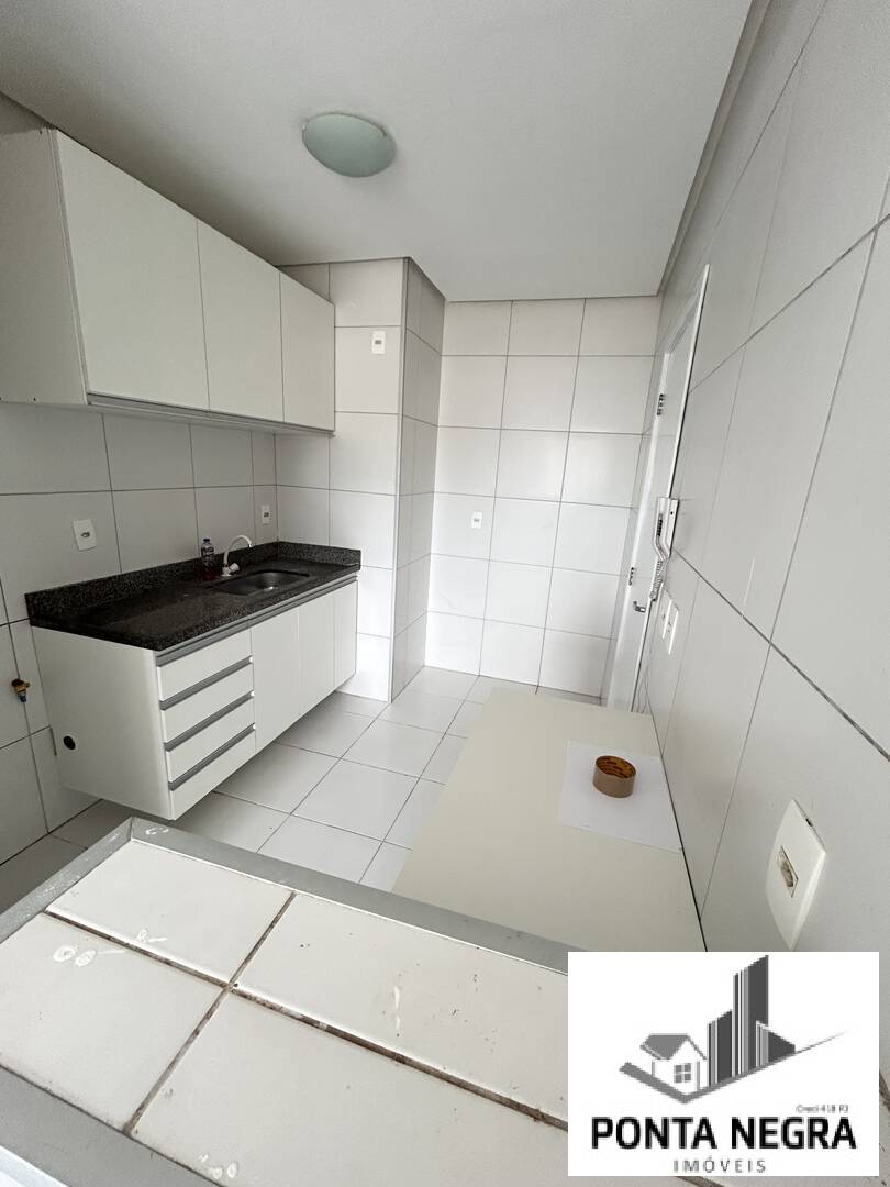 Apartamento para alugar com 3 quartos, 85m² - Foto 9