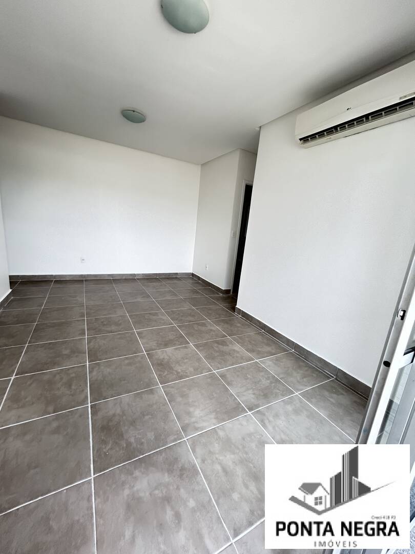 Apartamento para alugar com 3 quartos, 85m² - Foto 13