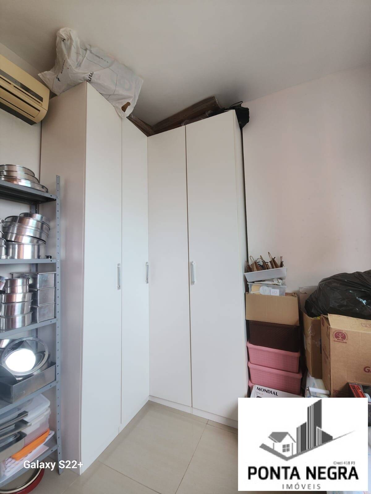 Apartamento à venda com 2 quartos, 70m² - Foto 10