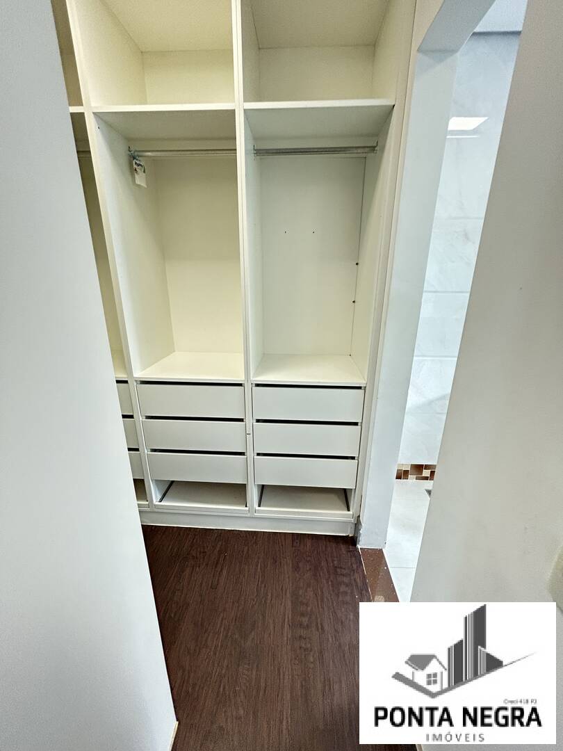 Apartamento à venda com 3 quartos, 153m² - Foto 9