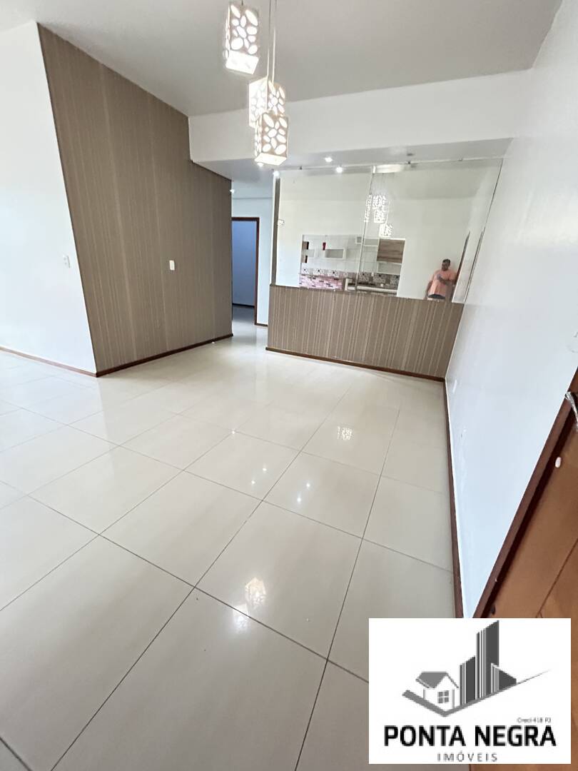 Apartamento à venda com 3 quartos, 94m² - Foto 4