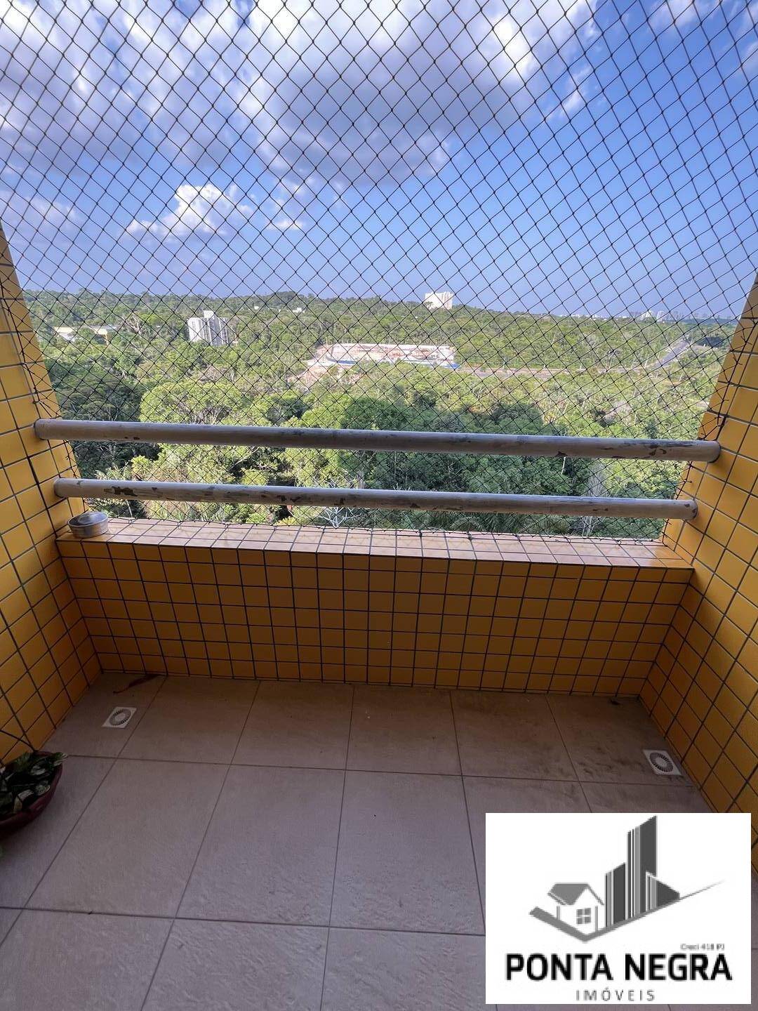 Apartamento à venda com 3 quartos, 94m² - Foto 2