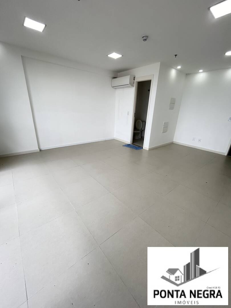 Prédio Inteiro para alugar, 31m² - Foto 3