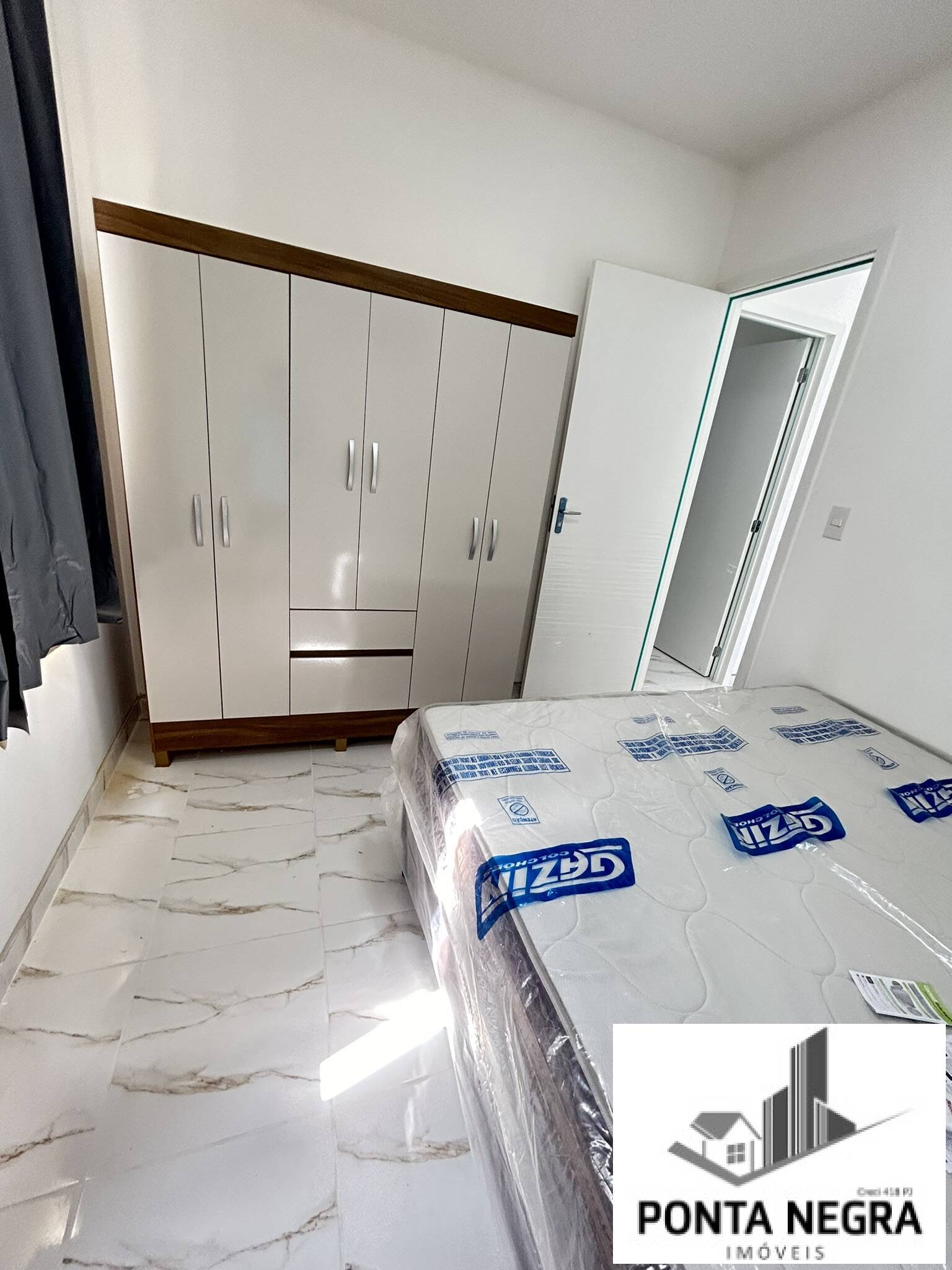 Apartamento para alugar com 2 quartos, 42m² - Foto 12