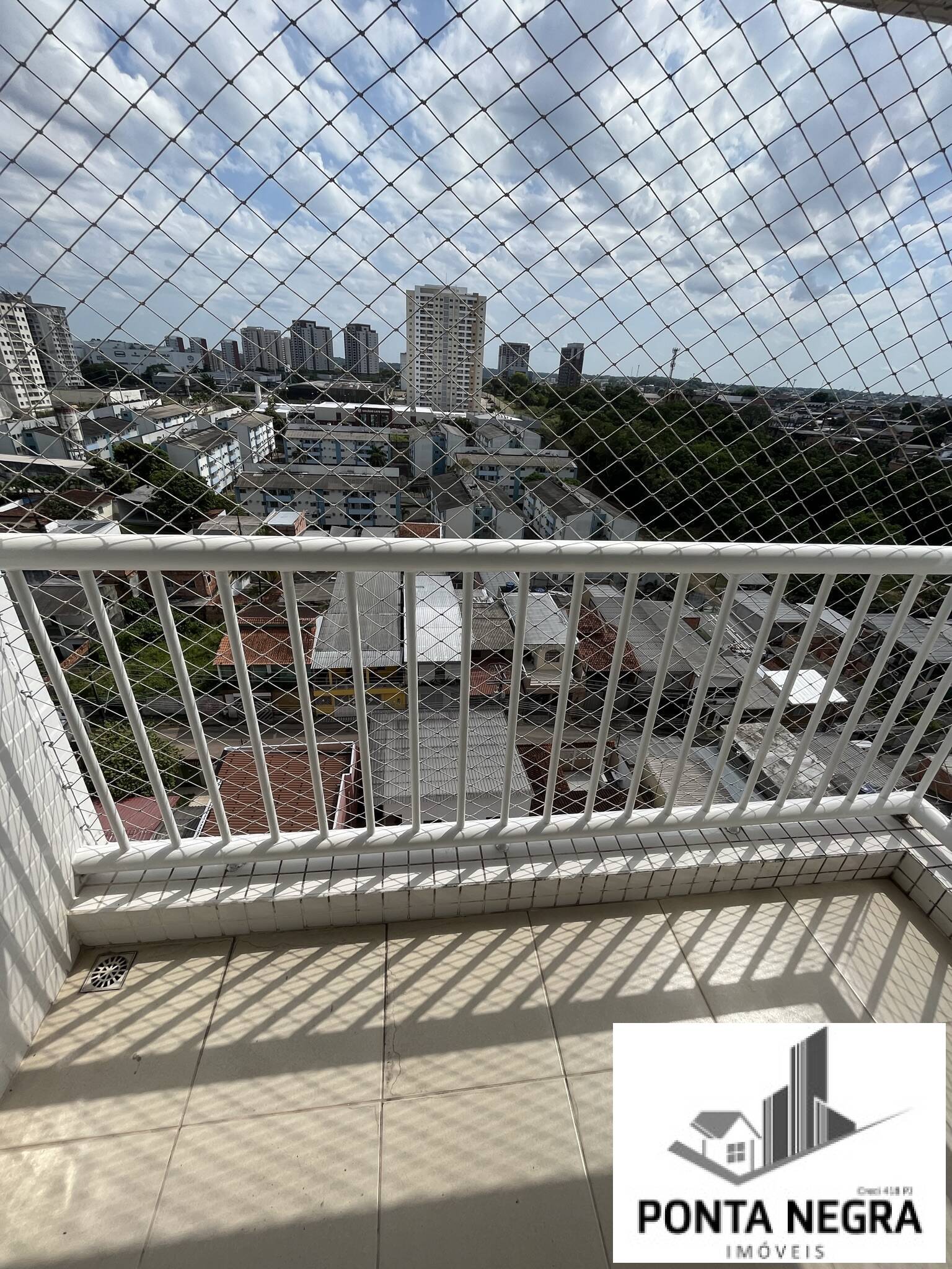 Apartamento para alugar com 2 quartos, 81m² - Foto 6