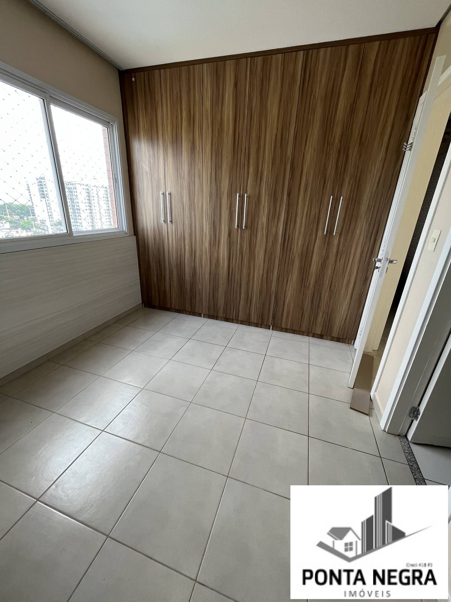 Apartamento para alugar com 2 quartos, 81m² - Foto 17