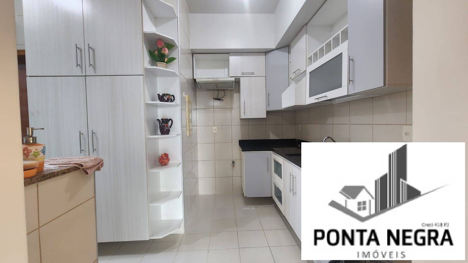 Apartamento para alugar com 2 quartos, 70m² - Foto 12