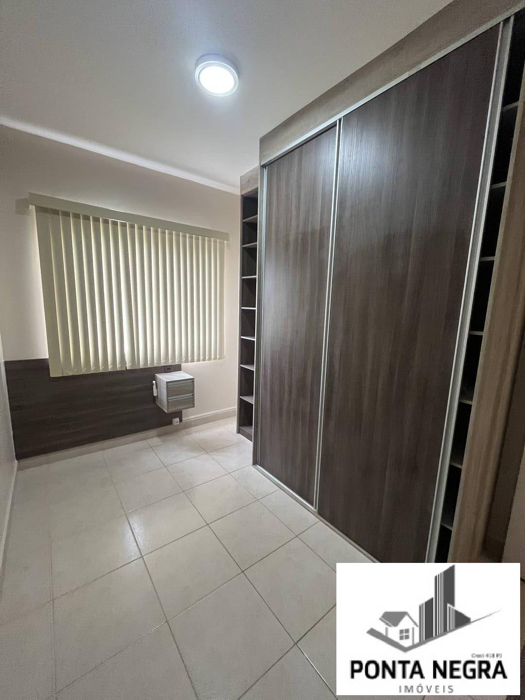 Apartamento para alugar com 2 quartos, 67m² - Foto 11