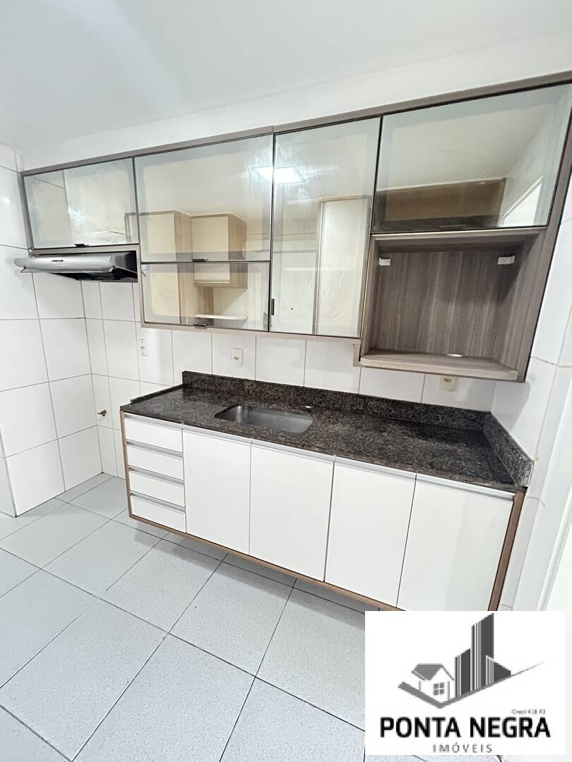 Apartamento à venda com 3 quartos, 117m² - Foto 14