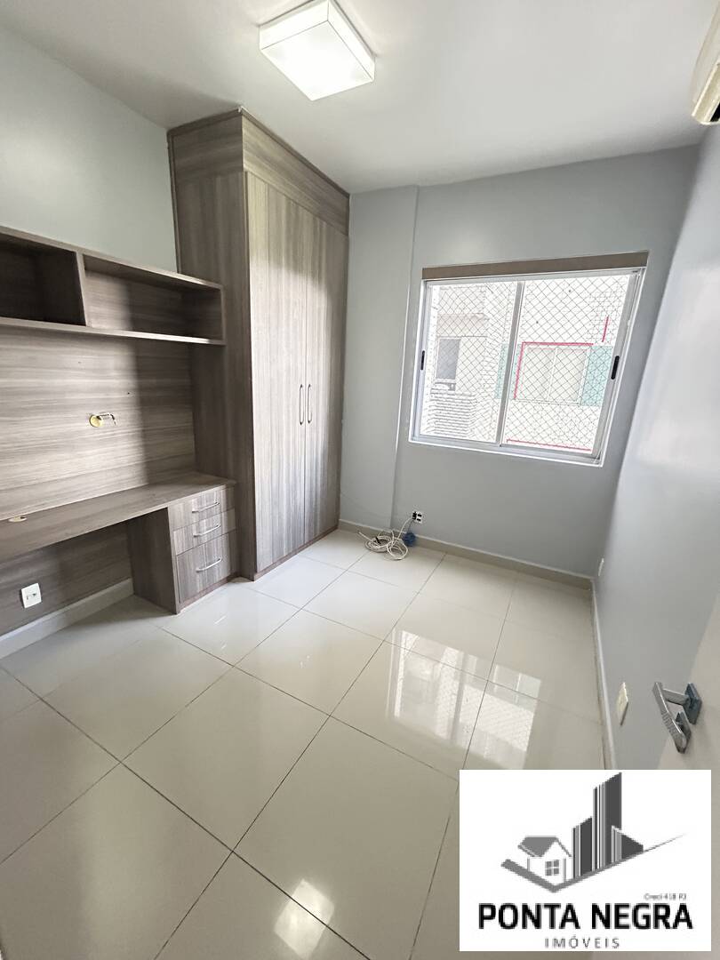 Apartamento à venda com 3 quartos, 117m² - Foto 19