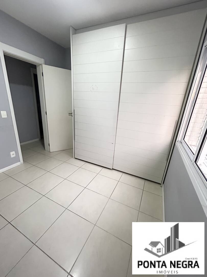 Apartamento para alugar com 3 quartos, 90m² - Foto 7