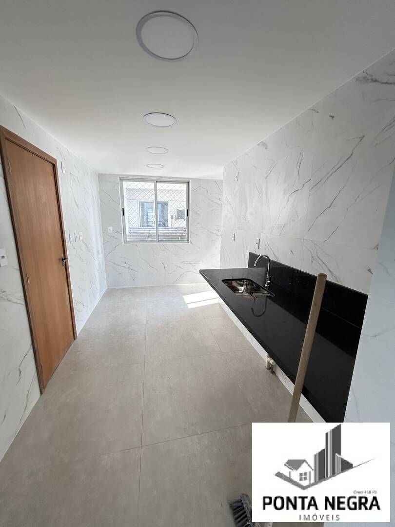 Apartamento à venda com 3 quartos, 151m² - Foto 17