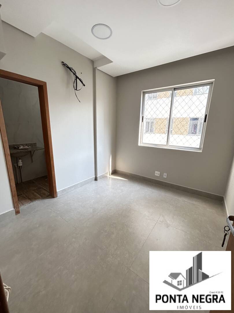 Apartamento à venda com 3 quartos, 151m² - Foto 10