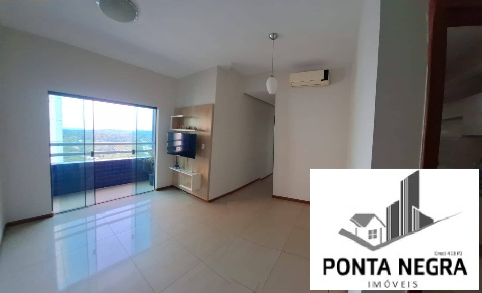 Apartamento à venda com 3 quartos, 94m² - Foto 4