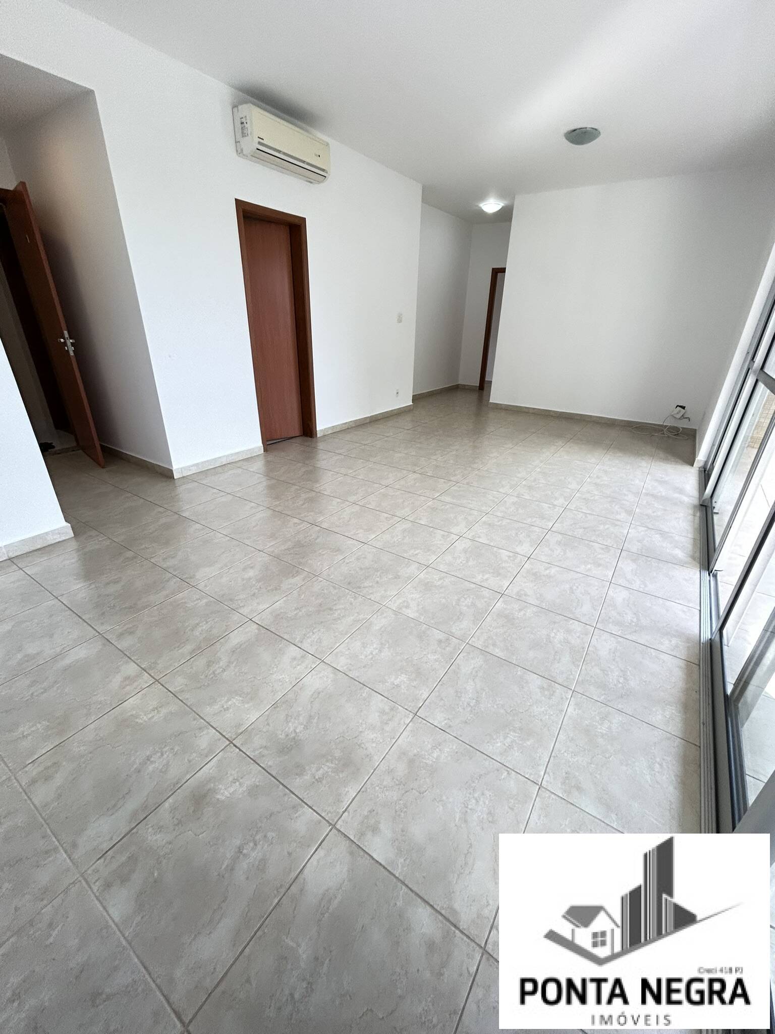 Apartamento à venda e aluguel com 4 quartos, 146m² - Foto 4