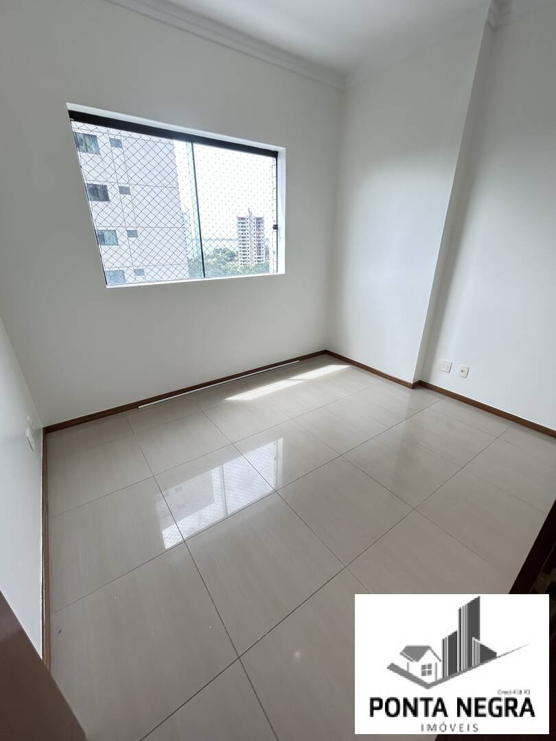 Apartamento para alugar com 2 quartos, 70m² - Foto 14