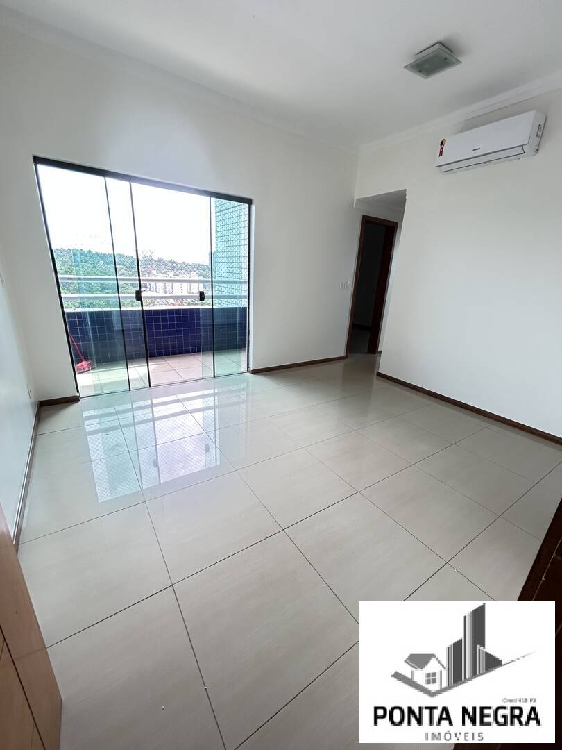 Apartamento para alugar com 2 quartos, 70m² - Foto 4