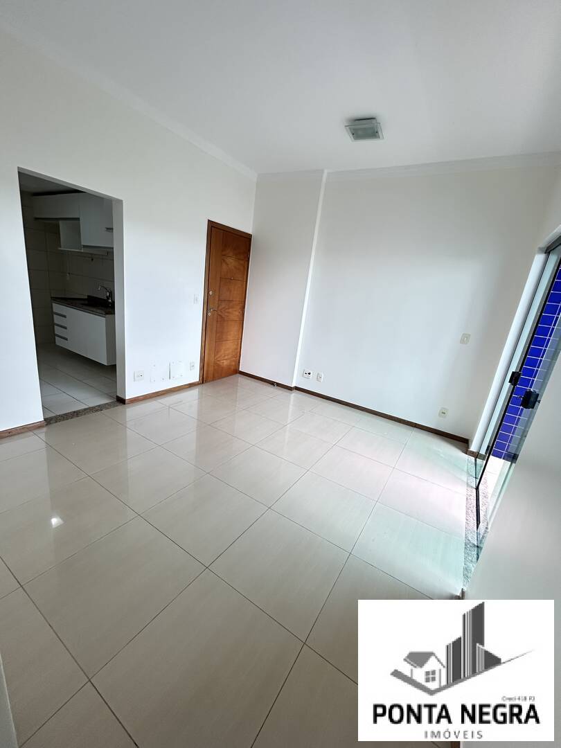 Apartamento para alugar com 2 quartos, 70m² - Foto 3