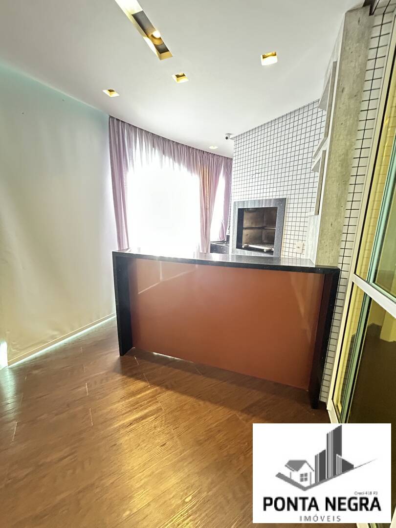 Apartamento à venda com 3 quartos, 153m² - Foto 12