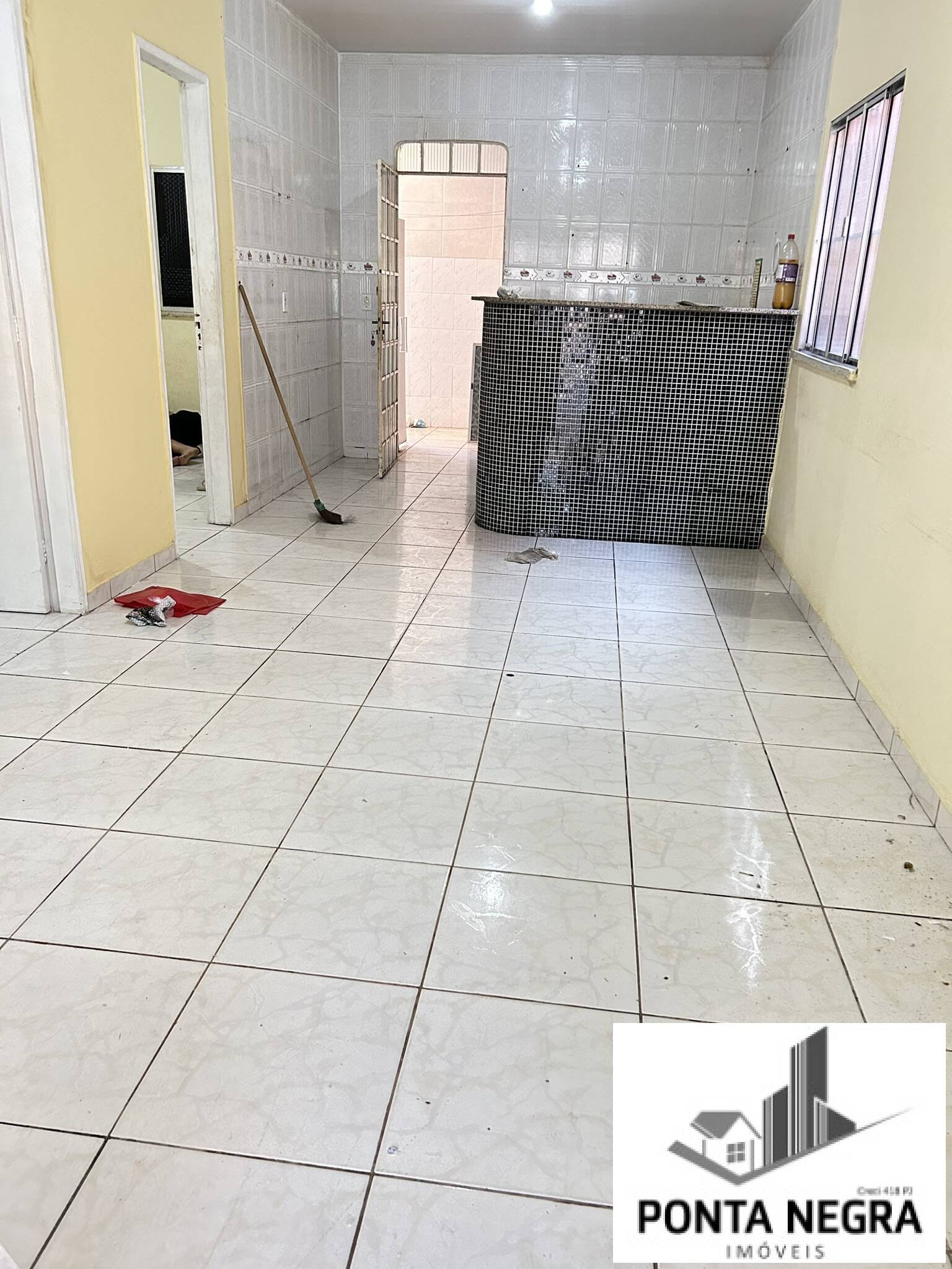 Casa à venda com 2 quartos, 140m² - Foto 7